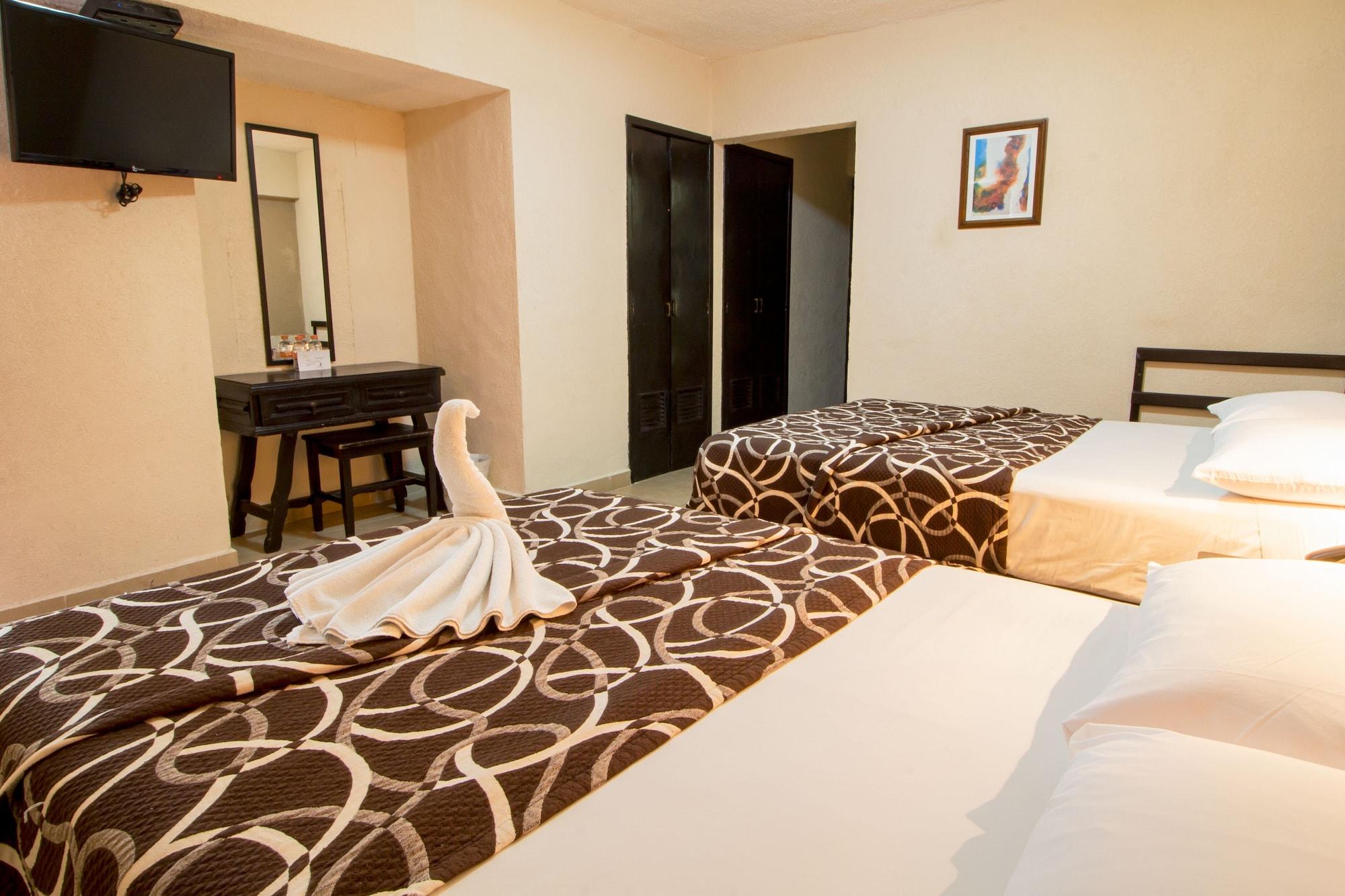 Colon Hotel